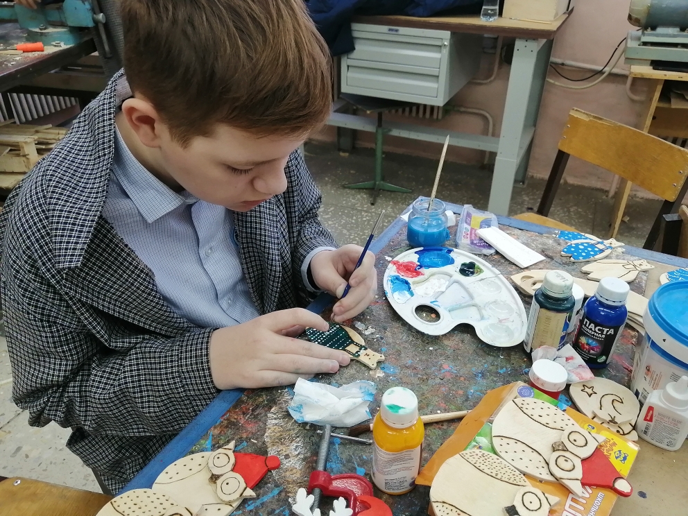 Занятия в «Творческой мастерской».