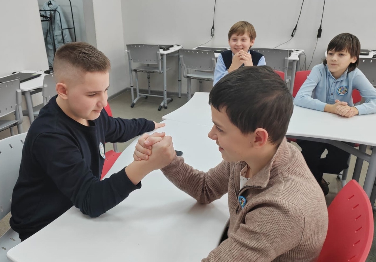 Во славу ратных дел.