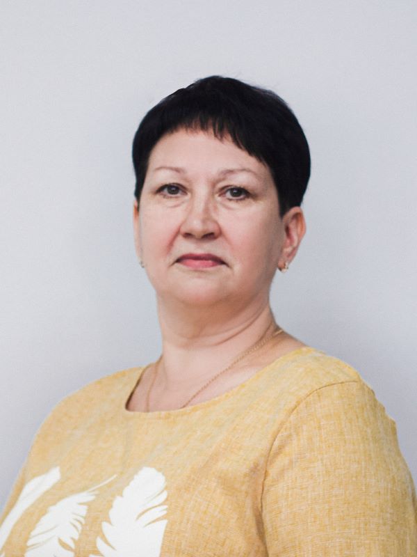 Ломакина Галина Наильевна.
